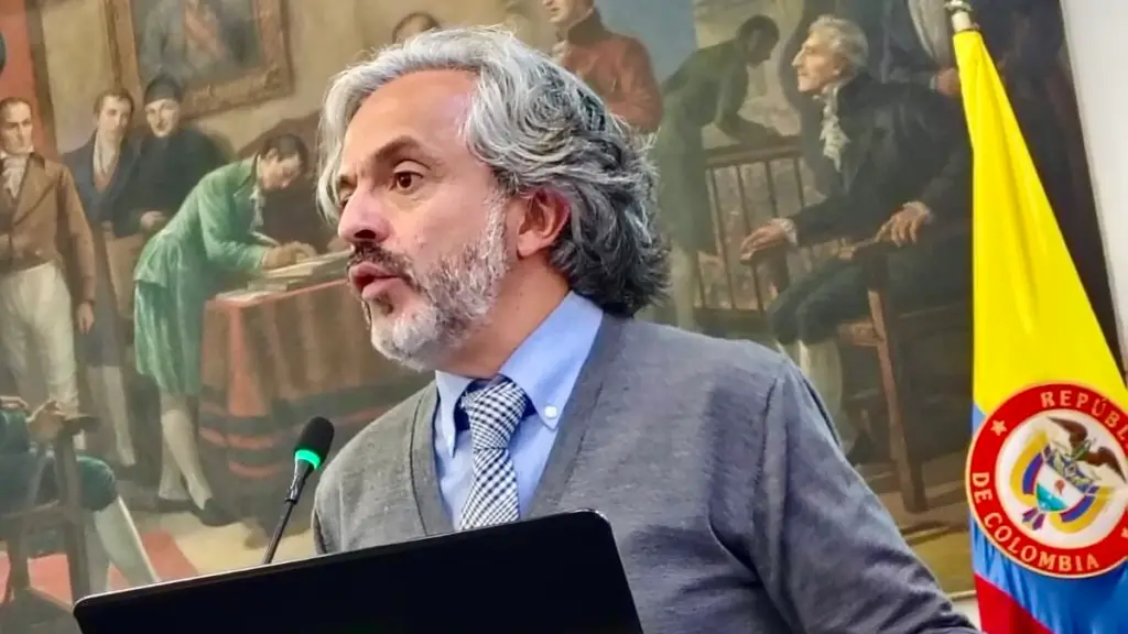 Exclusivo: Juan Daniel Oviedo confirma su precandidatura presidencial para las elecciones del 2026