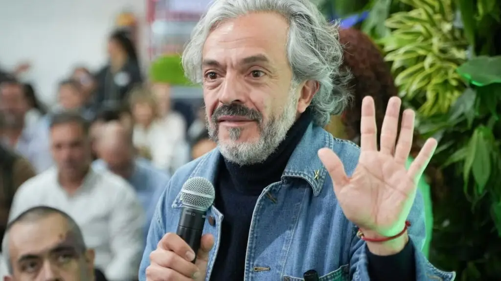 Juan Daniel Oviedo renunció al Concejo de Bogotá y confirma su aspiración a la Presidencia