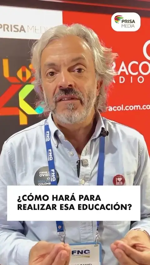 Desde la Convención de Asobancaria en Cartagena, el precandidato presidencial Juan Daniel Oviedo, habló sobre las propuestas en temas económicos que buscará llevar a la Casa de Nariño en 2026.
