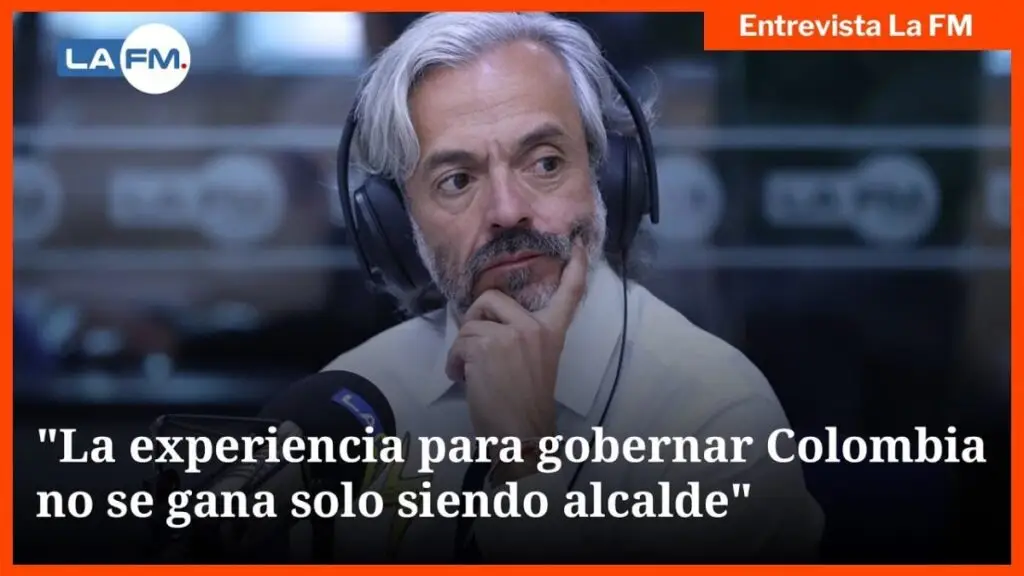 Juan Daniel Oviedo: “La experiencia para gobernar Colombia no se gana solo siendo alcalde”