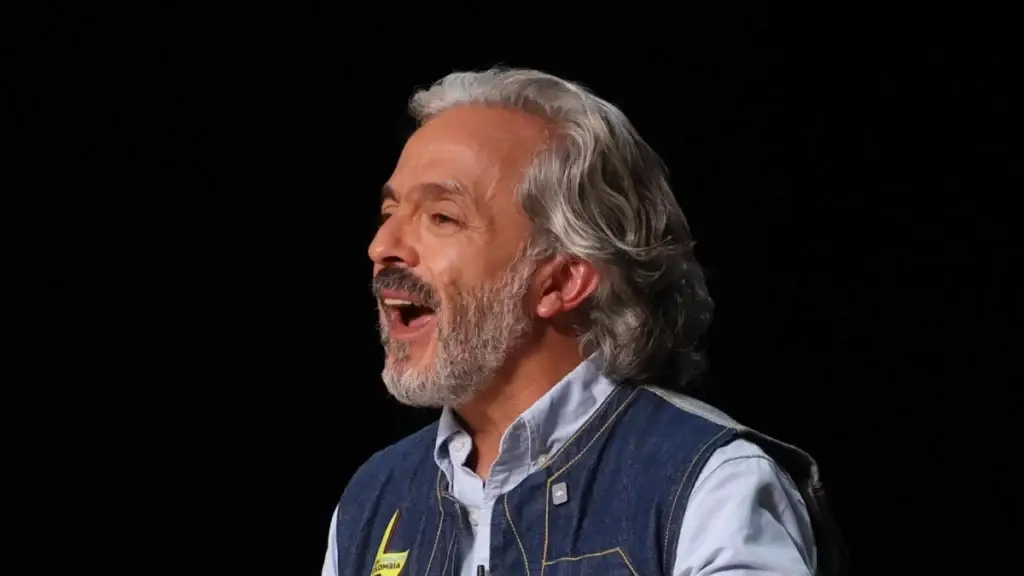 Juan Daniel Oviedo señala en el ‘Debate de la Gente’ que apoya la administración temporal de Estados Unidos en Venezuela: ‘Hacia la democracia’