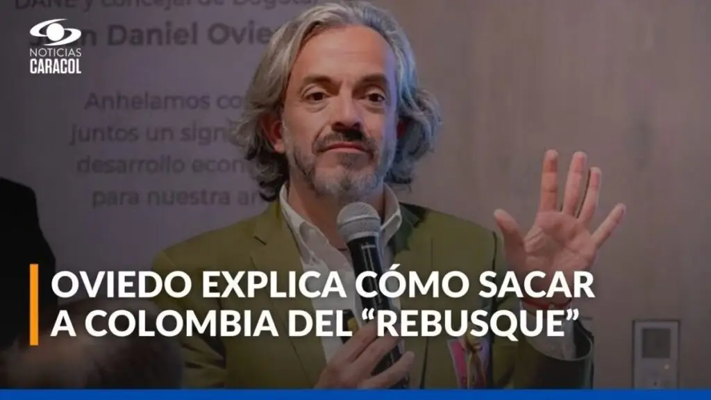 Juan Daniel Oviedo plantea cambios en salud y empleo en medio de su aspiración presidencial