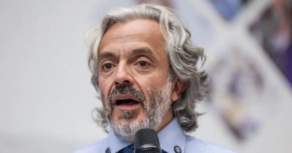 Juan Daniel Oviedo aseguró que el salario mínimo seguirá en 2 millones: “No va a bajar”