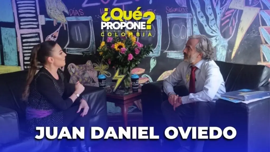 Quién es Juan Daniel Oviedo? De los datos a la Presidencia: Propuestas para Colombia 2026