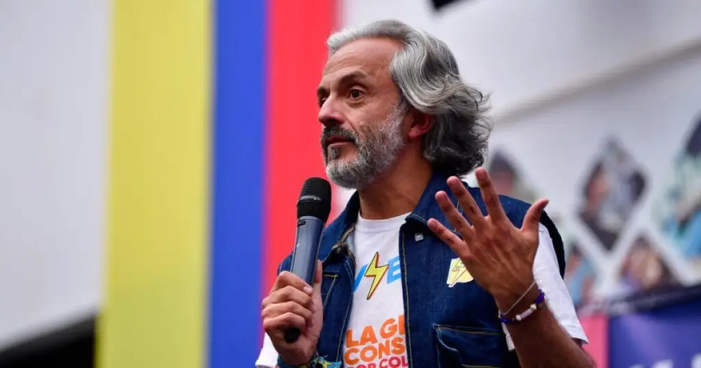 ¿Quién es Juan Daniel Oviedo, la fórmula de Paloma Valencia para llegar a la Presidencia?