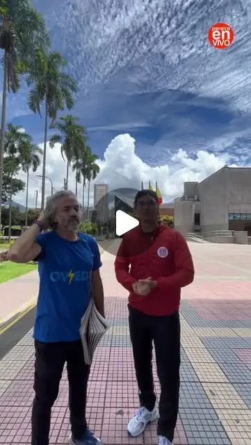 ENTREVISTA CON JUAN DANIEL OVIEDO EN PEREIRA